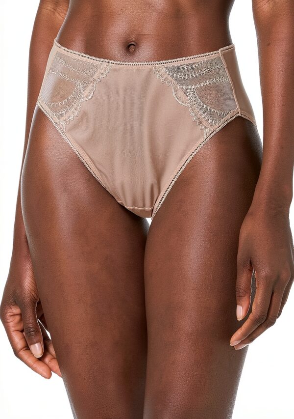 Wacoal Culotte Evocative Edge Hi Cut Couvrance Totale Femme
