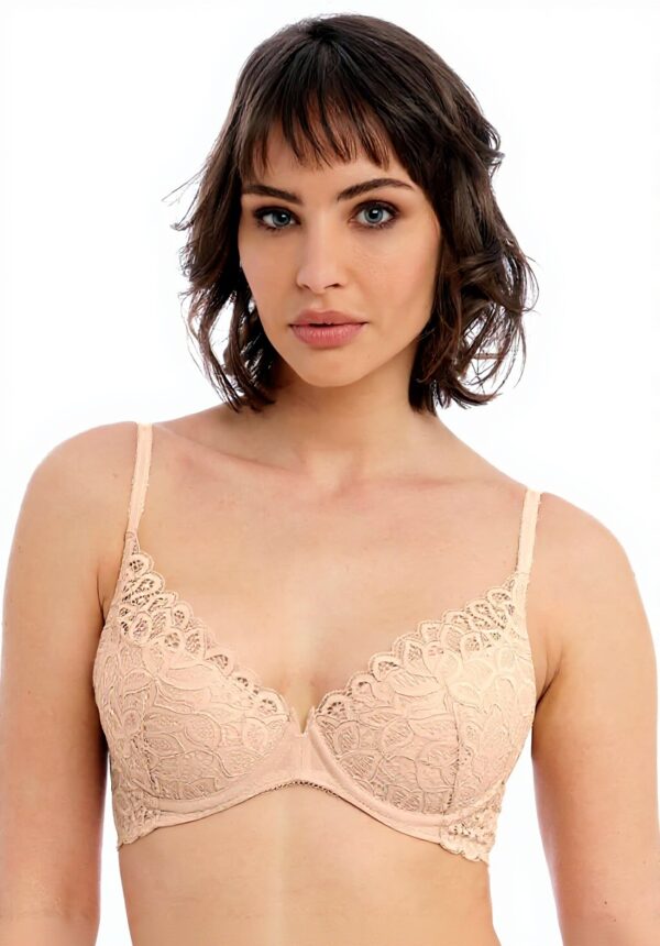 Soutien-gorge push-up dentelle Wacoal 95A femme lingerie
