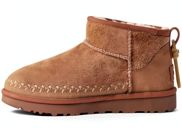 UGG Classic Ultra Mini Biarritz Boots femme marron taille EU 39-2