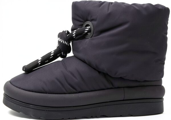 UGG Classic Maxi Short Bottes FOURRÉES Femme-0